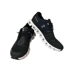 ON CLOUD Women’s Running Cloud 5 W9 Swiss Engineering Slip On Shoes Size 7